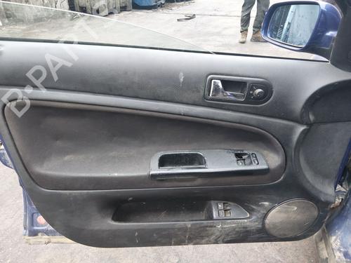 Warning switch VW PASSAT B5.5 (3B3) 1.9 TDI | BP33037245I22 - Image 7