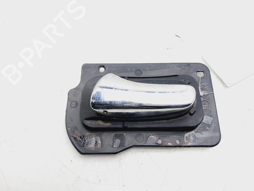 Used Front left interior door handle OPEL VECTRA B (J96) 2.0 DTI 16V (F19) (101 hp) 23126709