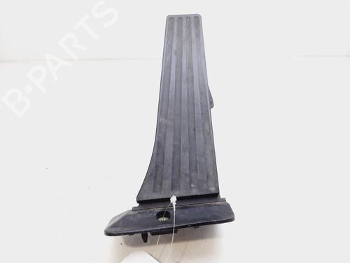 Used Pedal BMW 1 (F20) 116 d (116 hp) 20500480
