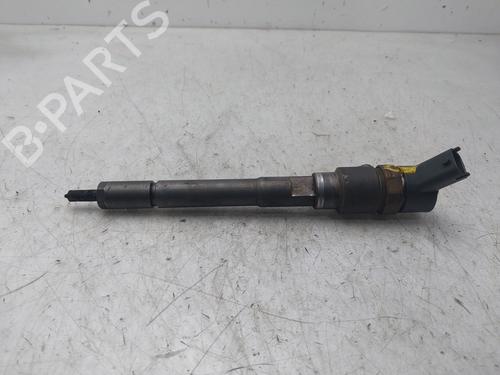 Inyector CHEVROLET CAPTIVA (C100, C140) 2.0 D (150 hp) 31351274