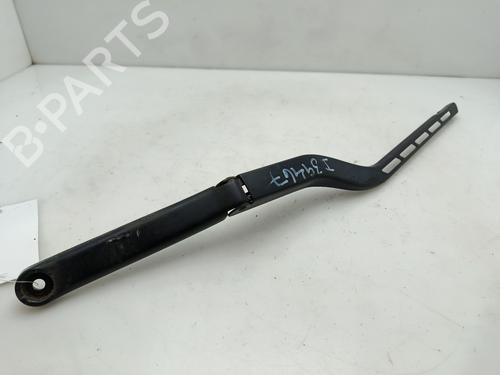 Used Front windshield wiper arm AUDI A3 (8P1) 1.6 FSI (115 hp) 29375852