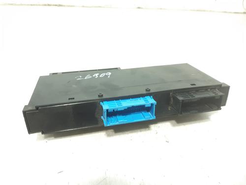 Used Electronic module BMW 1 (E87) 118 d (122 hp) 9215559