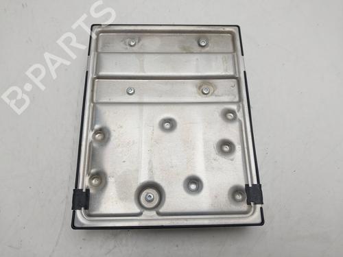 Used Electronic module Electronic module AUDI A4 B8 (8K2) 2.0 TDI (120 hp) 33013004 33013004