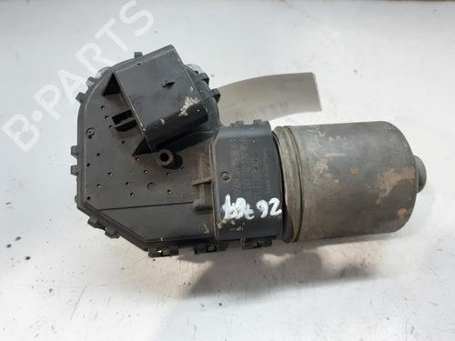 Used Front wiper motor FORD MONDEO III (B5Y) 2.2 TDCi (155 hp) 8925601
