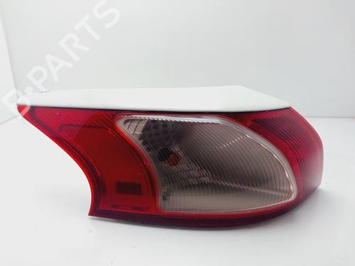 Used Left taillight MITSUBISHI LANCER VIII Sportback (CX_A) 2.0 DI-D (CX8A) (140 hp) 31708891