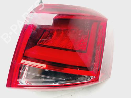 Used Right taillight SEAT ARONA (KJ7, KJP) [2017-2025]  27561100