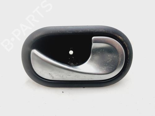Maniglia interna posteriore destra RENAULT MODUS / GRAND MODUS (F/JP0_) 1.4 (JP01, JP0J) (98 hp) 29635863