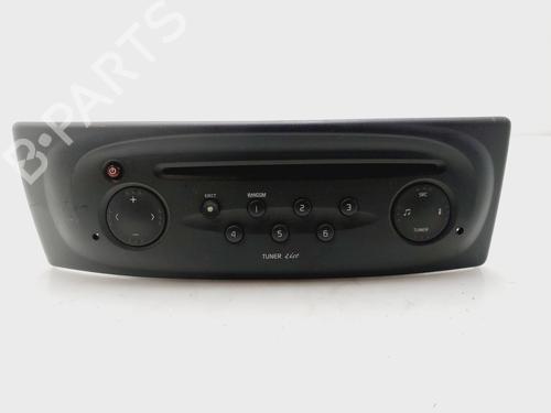 Używane Radio RENAULT SCÉNIC I MPV (JA0/1_, FA0_) 1.9 dCi (JA05, JA1F) (102 hp) 31305896