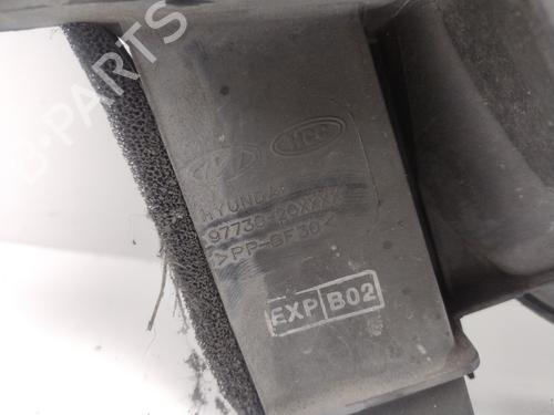 Radiator fan HYUNDAI SANTA FÉ I (SM) 2.4 16V 4x4 | BP23182323M35 