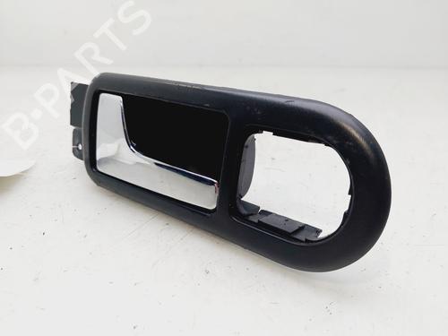 Venstre foran invendig håndtak VW PASSAT B5.5 (3B3) 2.5 TDI 4motion | BP29820929I13