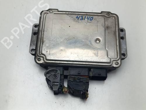 Used Engine control unit (ECU) Engine control unit (ECU) RENAULT SCÉNIC II (JM0/1_) [2003-2010] 40006794 40006794