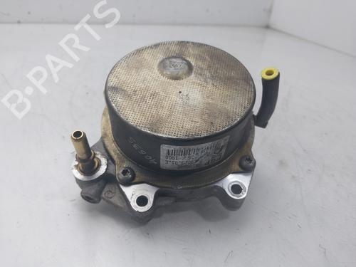 Used Vacuum pump Vacuum pump ALFA ROMEO 159 (939_) 1.9 JTDM 16V (939AXC1B, 939AXC12) (150 hp) 33049125 33049125