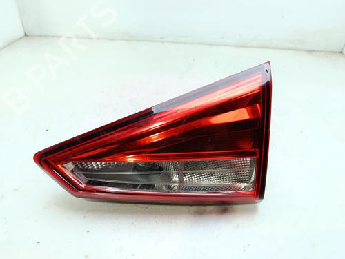 right-tailgate-light-seat-arona-kj7-kjp-2017-38011133 main image