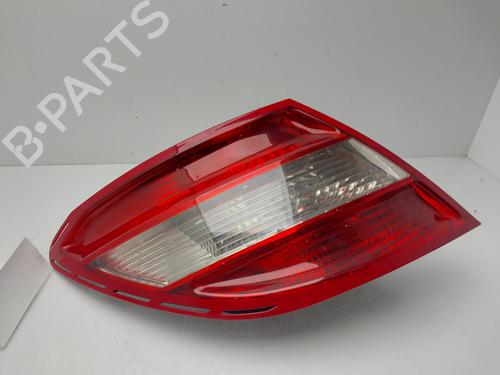 Used Left taillight MERCEDES-BENZ C-CLASS (W204) [2007-2015]  31373588