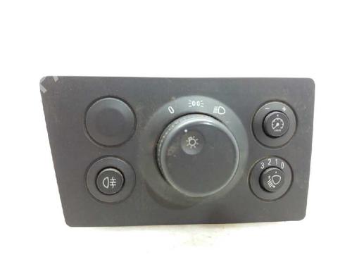 Used Headlight switch OPEL ZAFIRA / ZAFIRA FAMILY B (A05) 1.6 (M75) (105 hp) 2930728
