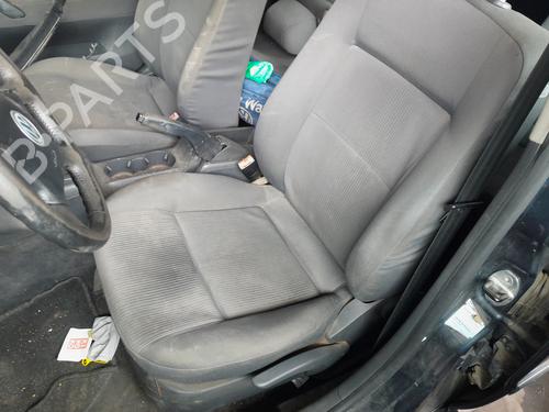 Lève-vitre arrière gauche VW PASSAT B5.5 (3B3) 1.9 TDI | BP13942167C24 