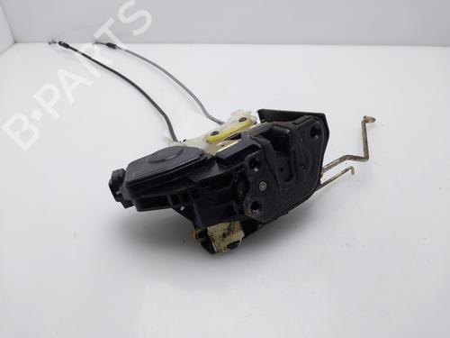 Used Front right lock HYUNDAI ELANTRA III (XD) 1.6 (107 hp) 16358265