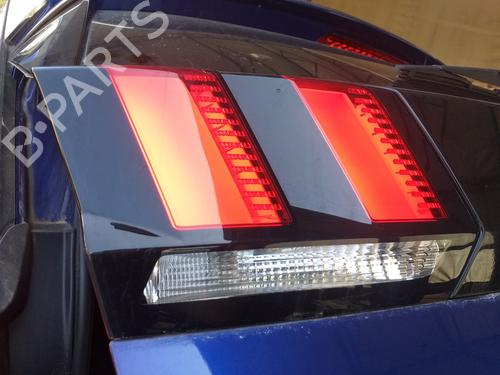 Used Left tailgate light PEUGEOT 3008 II SUV (MC_, MR_, MJ_, M4_) [2016-2025]  13885108