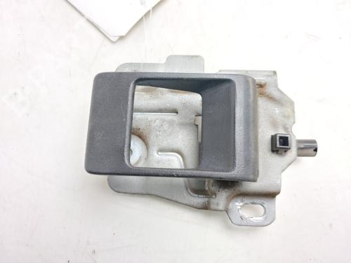 Used Rear left interior door handle Rear left interior door handle LAND ROVER FREELANDER I (L314) [1998-2006] 35944602 35944602