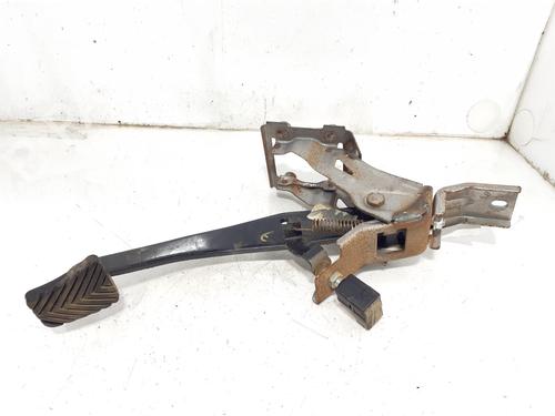 Used Break pedal KIA SPORTAGE III (SL) 1.7 CRDi (116 hp) 8765386