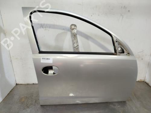 Used Right front door Right front door OPEL CORSA C (X01) 1.3 CDTI (F08, F68) (70 hp) 33842155 33842155