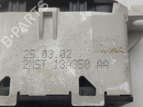 Warning switch FORD FOCUS I (DAW, DBW) 1.8 TDCi | BP33694077I22 - Image 3