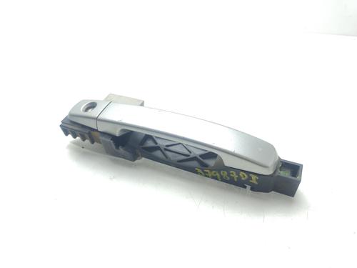 Used Front left exterior door handle NISSAN QASHQAI I (J10, NJ10) 2.0 dCi All-wheel Drive (150 hp) 28669982