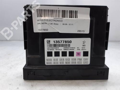 Used Electronic module Electronic module OPEL ASTRA J (P10) 1.7 CDTI (68) (110 hp) 10528282 10528282