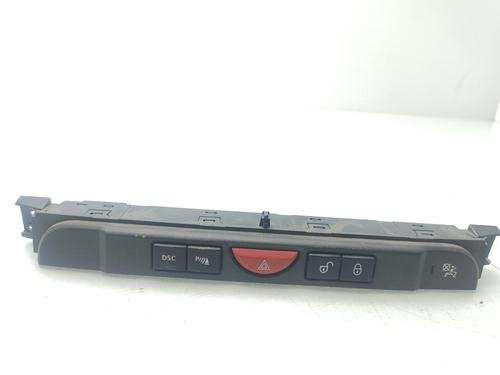 Used Warning switch LAND ROVER DISCOVERY III (L319) 2.7 TD 4x4 (190 hp) 28030310