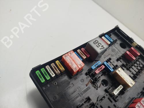 Fuse box SEAT TOLEDO III (5P2) | BP32423307E1