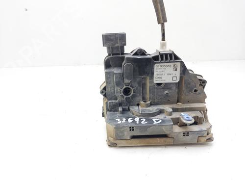 Front right lock FIAT PUNTO EVO (199_) 1.3 D Multijet (199AXC1A, 199BXC1A, 199AXT1A, 199BXT1A) | BP16670318C97 