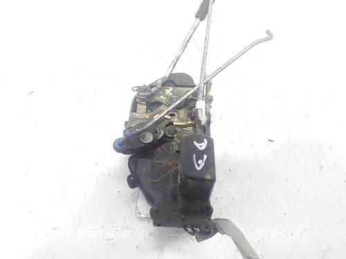 Front right lock KIA CARENS II MPV (FJ) 1.8 | BP8302441C97 