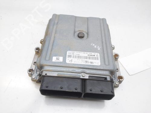 Used Engine control unit (ECU) LAND ROVER RANGE ROVER SPORT II (L494) 3.0 TDV6 4x4 (258 hp) 12417201