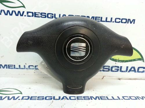 Used Driver airbag SEAT LEON (1M1) 1.9 TDI (110 hp) 2897609