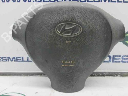 Used Driver airbag HYUNDAI SANTA FÉ I (SM) 2.0 CRDi 4x4 (113 hp) 2890920