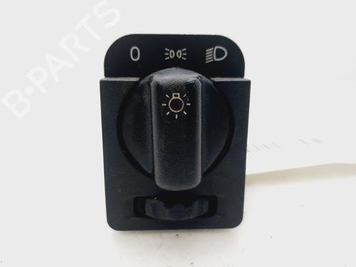 Used Headlight switch OPEL CORSA B (S93) 1.4 i (F08, F68, M68) (60 hp) 29822594