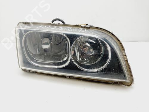 Used Right headlight VOLVO V40 Estate (645) 1.8 i (125 hp) 28374687