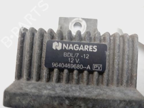 Used Electronic module RENAULT GRAND SCÉNIC II (JM0/1_) [2004-2009]  26904628