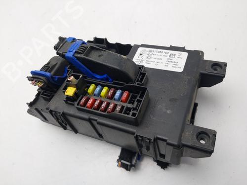 Fuse box FIAT GRANDE PUNTO (199_) | BP37438028E1 - Image 4