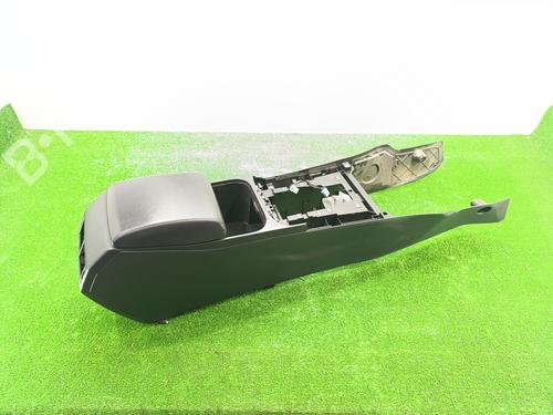 Armrest / Center console JAGUAR E-PACE (X540) 2.0 D150 AWD | BP28319881I20 