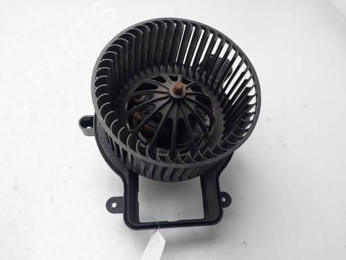 Used Heater blower motor Heater blower motor DS DS 5 (KF_) 2.0 Hybrid4 4x4 (163 hp) 39988428 39988428