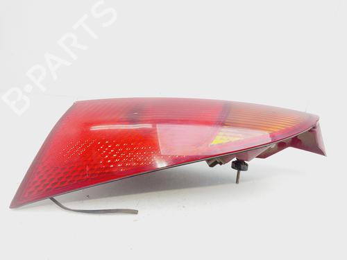 Right taillight FORD FOCUS I (DAW, DBW) 1.8 TDCi | BP23648689C35 