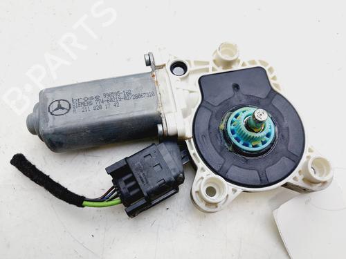 Right front window motor MERCEDES-BENZ C-CLASS Coupe (CL203) C 200 Kompressor (203.742) | BP29378505E20 