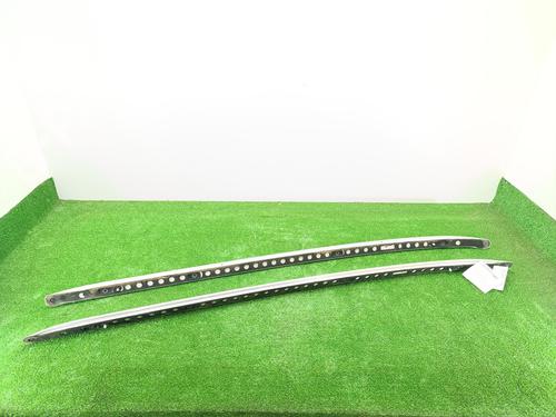 Used Roof bar RENAULT MEGANE IV Grandtour (K9A/M/N_) 1.2 TCe 100 (100 hp) 30577568