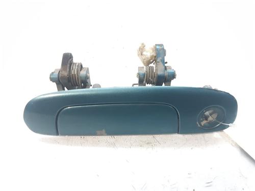 Used Front left exterior door handle Front left exterior door handle MAZDA PREMACY (CP) 1.9 (CP10P) (114 hp) 9512790 9512790