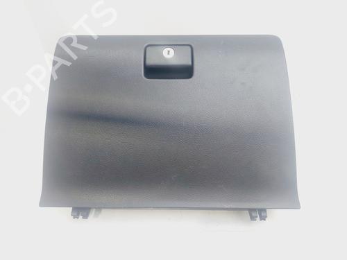 Used Glove box TOYOTA COROLLA Verso (ZER_, ZZE12_, R1_) 1.8 (ZNR11_, ZNR11R) (129 hp) 18875423