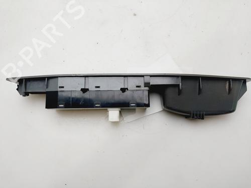 Left front window switch CHEVROLET NUBIRA Saloon 1.6 | BP28962545I27 