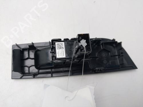 Left rear window switch SKODA SCALA (NW1) | BP33619929I29 - Image 4
