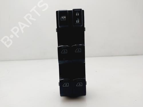 Used Left front window switch INFINITI EX 30d (238 hp) 24579620