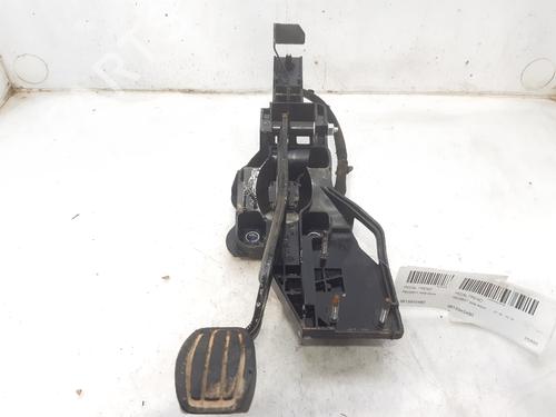 Break pedal PEUGEOT 3008 SUV (MC_, MR_, MJ_, M4_) 1.5 BlueHDi 130 (131 hp) 11736374